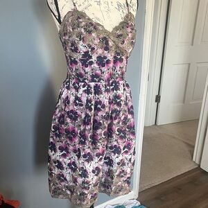 Junior XL Gorgeous Unique Floral Lace Trim Dress from Boutique, Like New